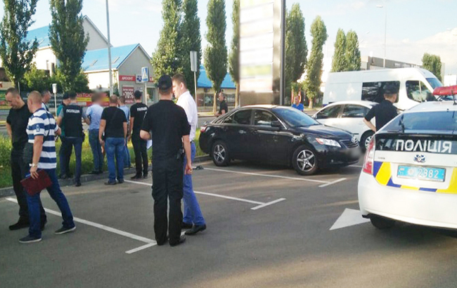 В поліції розказали подробиці стрілянини на Позняках в Києві